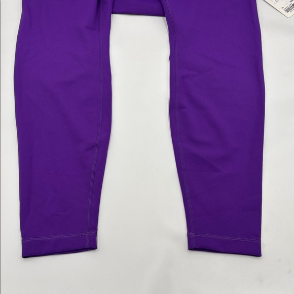Lululemon Wunder Train HR Tight 28” - Picture 4 of 7